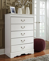 Anarasia White Queen Sleigh Bedroom Set with Chest and 2 Nightstands - Ornate Home