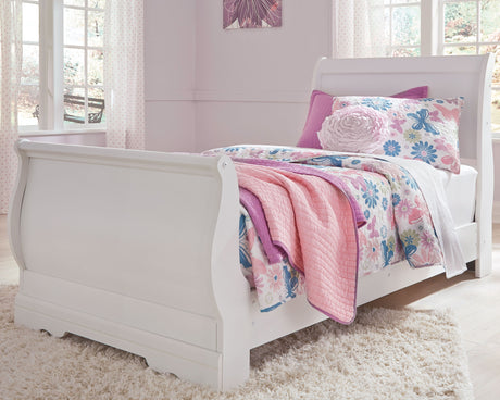 Anarasia White Twin Sleigh Bedroom Set with Chest and Nightstand - Ornate Home
