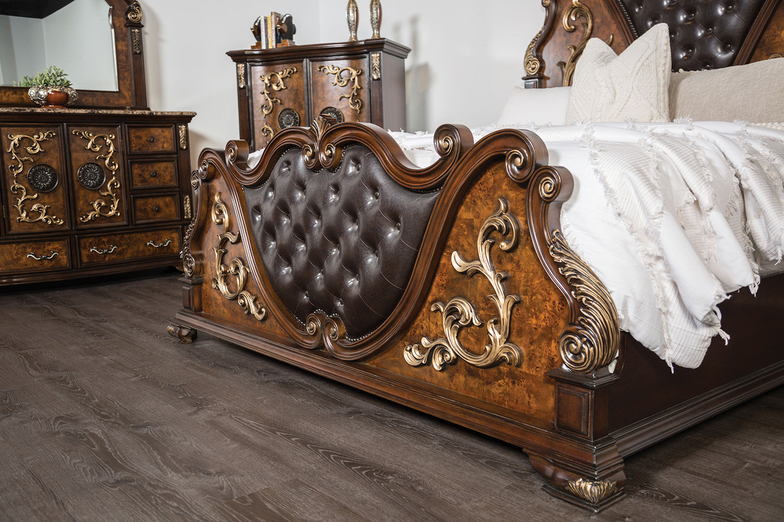 Aquilina Cherry/Oak E.King Bed - Ornate Home