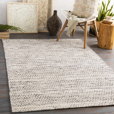 Arabi Wool Area Rug - Ornate Home