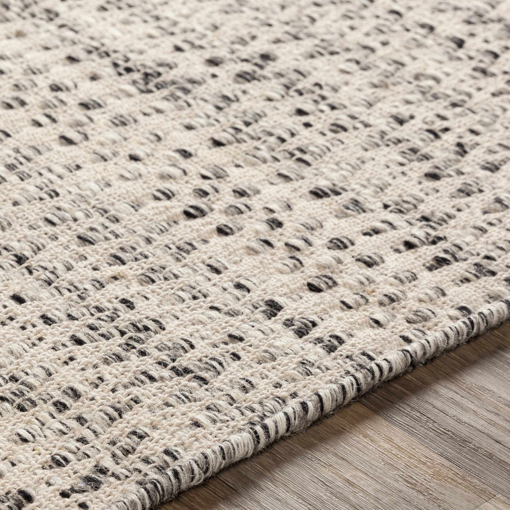 Arabi Wool Area Rug - Ornate Home