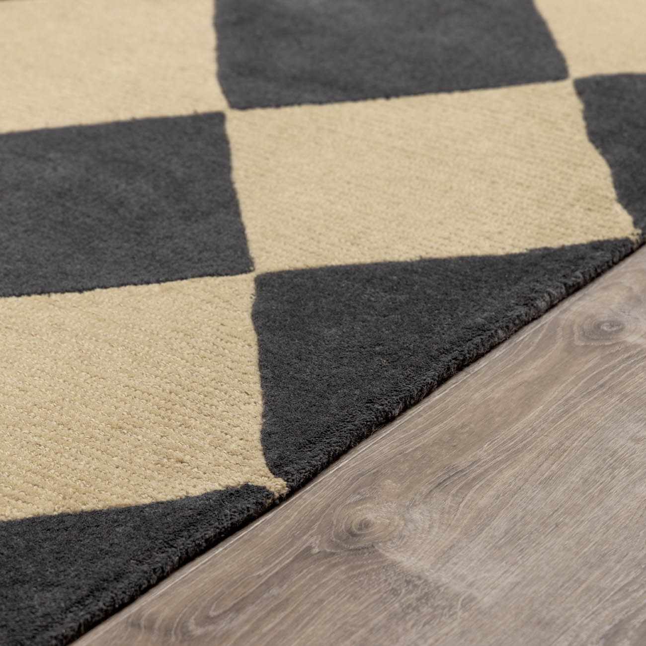 Aradia Charcoal Area Rug - Ornate Home