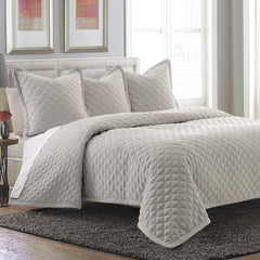 Aragoza Quilt Set - Ornate Home