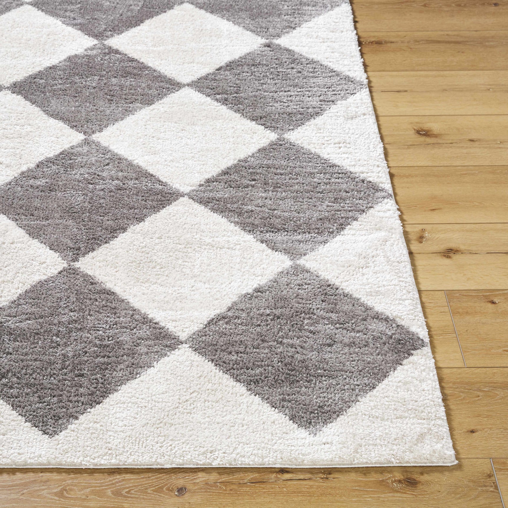 Arilla Diamond Checkered Washable Area Rug - Ornate Home