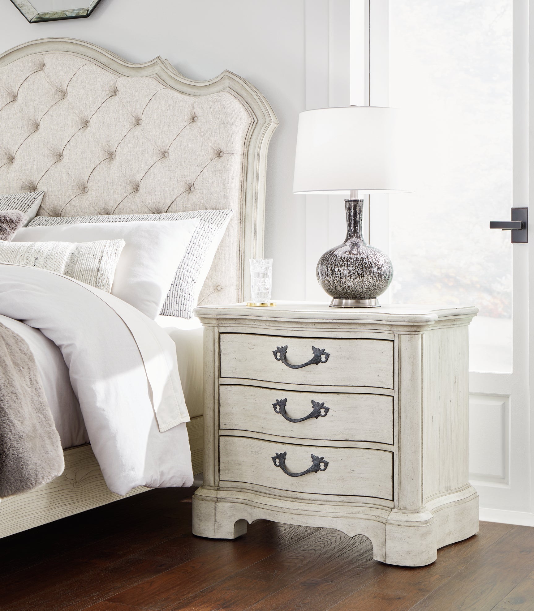 Arlendyne Antique White King Panel Bedroom Set with 2 Nightstands - Ornate Home