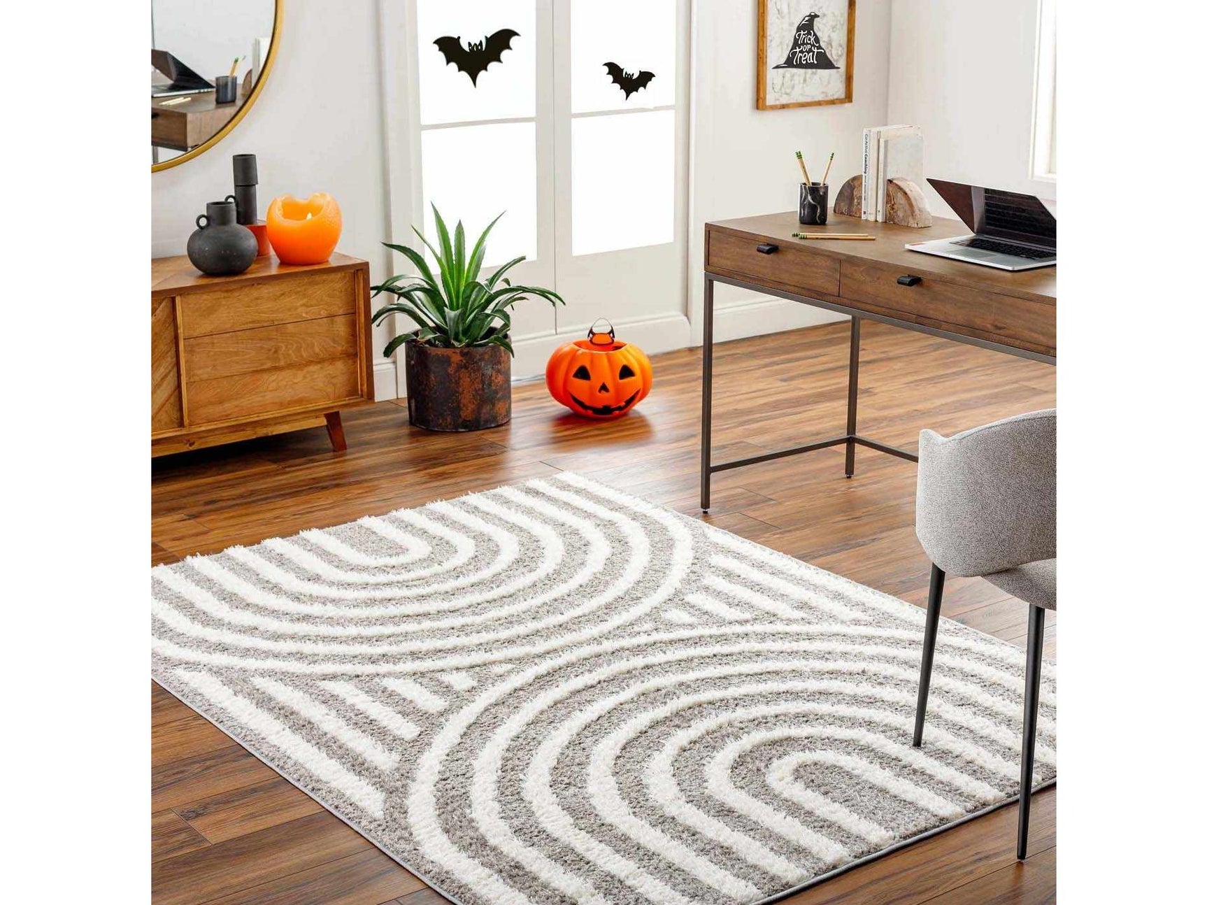 Arnel Brown Area Rug - Ornate Home