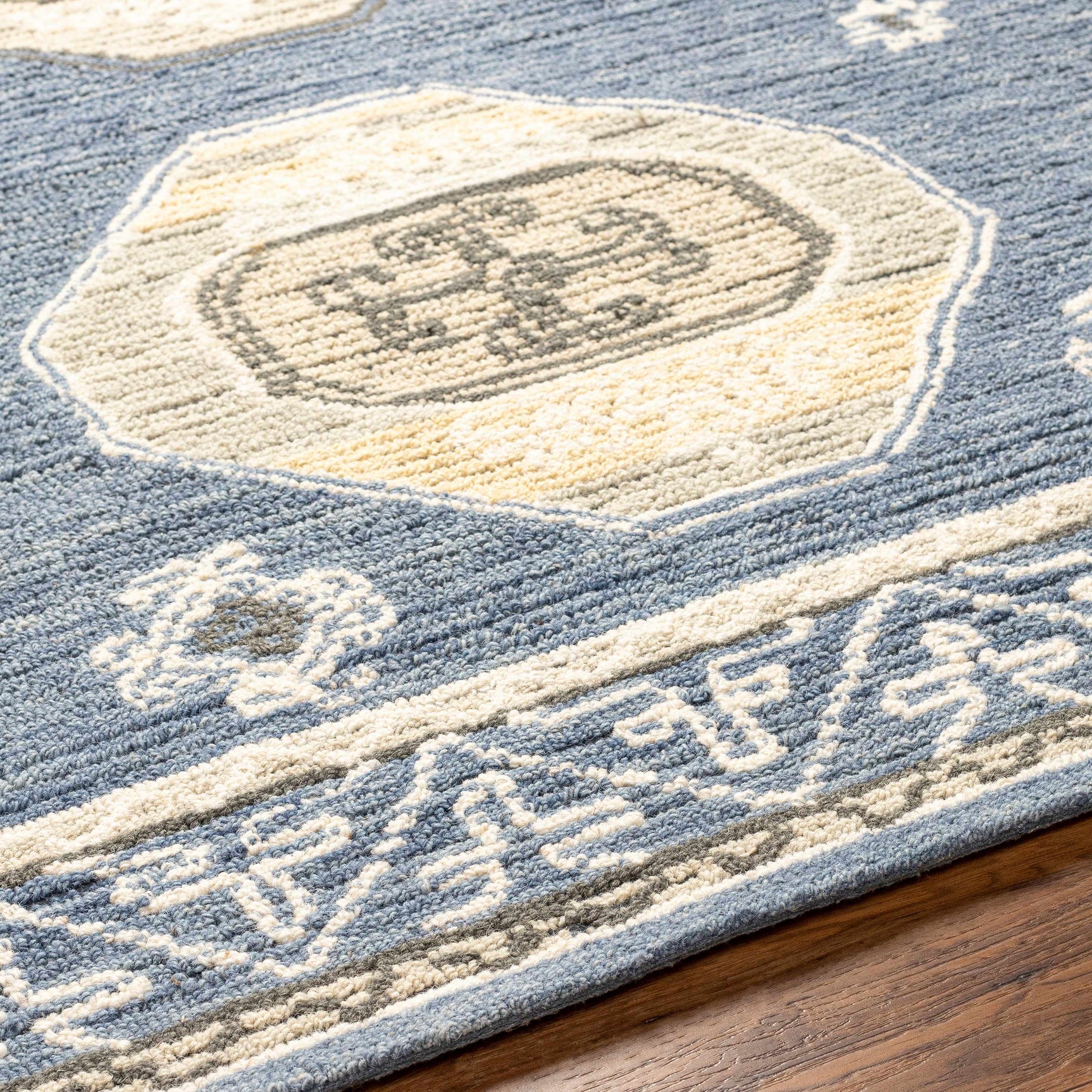 Arwan Area Rug - Clearance - Ornate Home