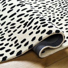 Athena White Giraffe Print Wool Rug - Ornate Home