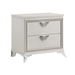 Audra White/Gold 5-Piece Queen Bedroom Set - Ornate Home