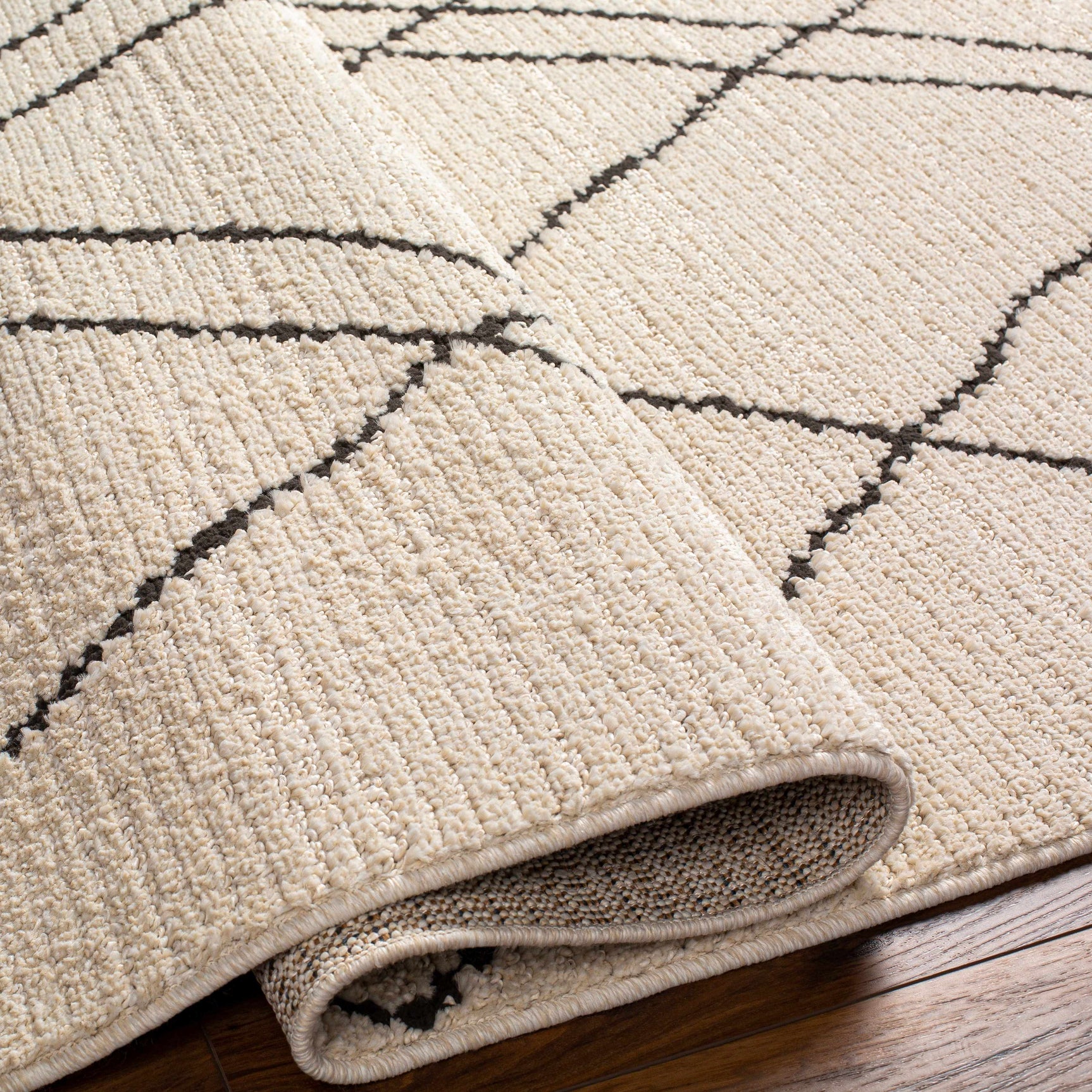 Ausca Area Rug - Clearance - Ornate Home