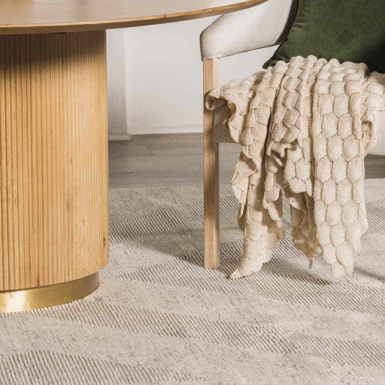 Ayano Plush Textured Washable Rug - Ornate Home