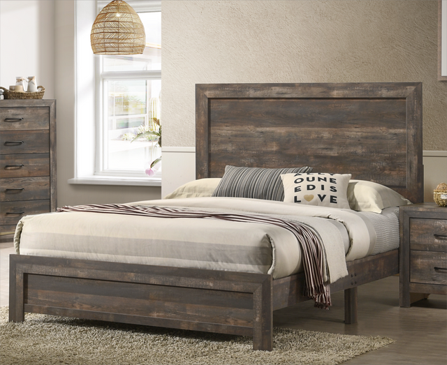 Aylsworth Dark Brown Queen Bed and 2 Nightstands - Ornate Home