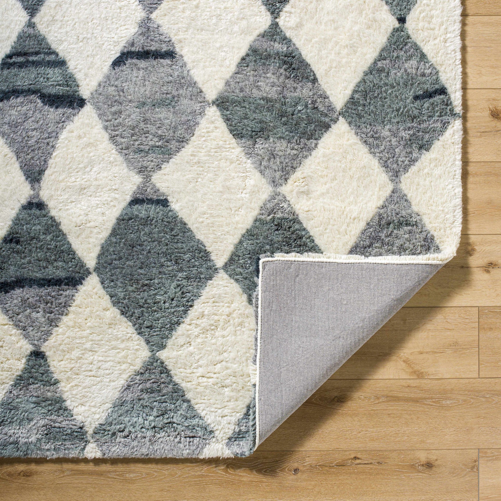 Azaria Baklava Wool Rug - Ornate Home