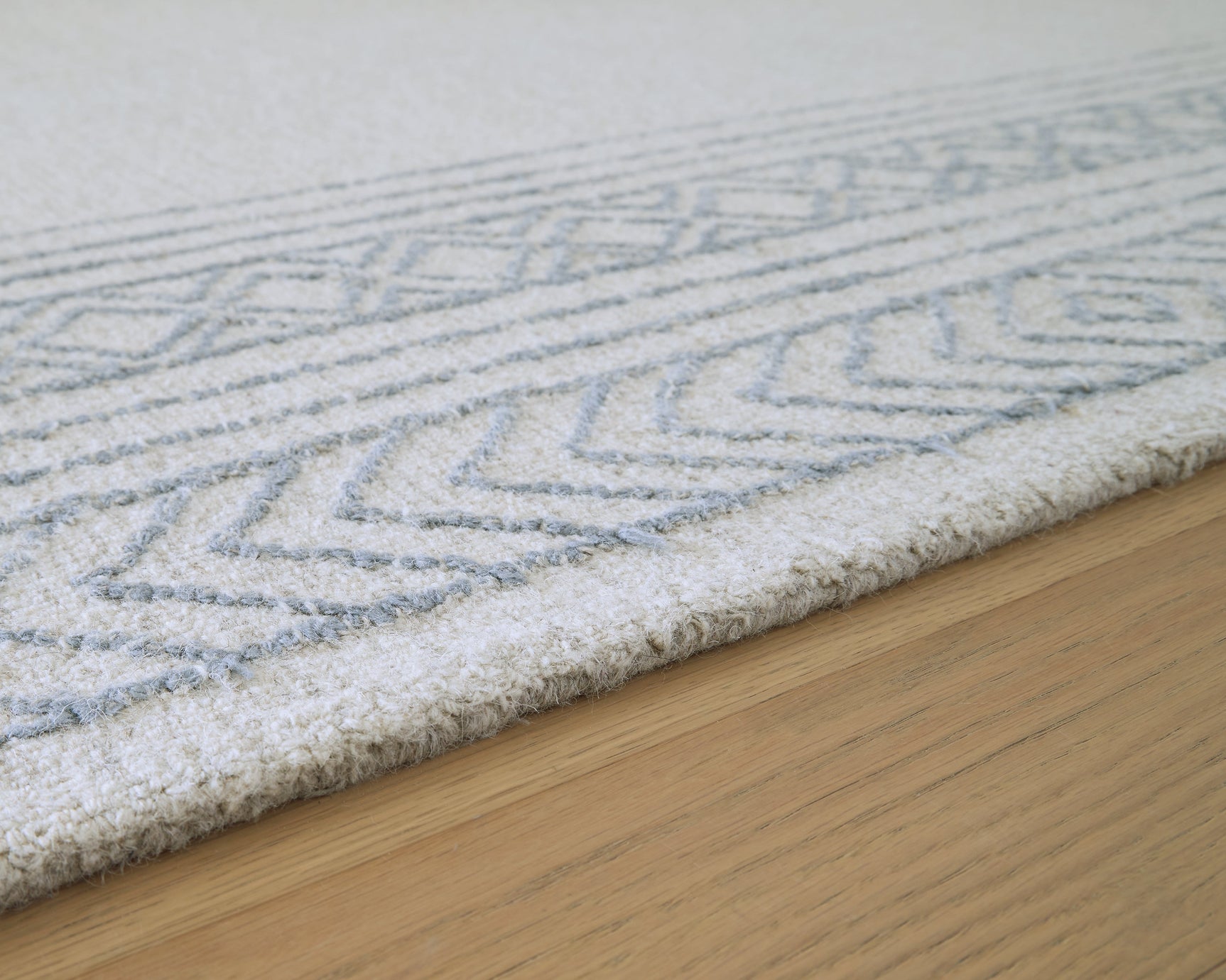 Azelhurst Blue/Ivory/Gray Medium Rug (Online Special Price) - Ornate Home