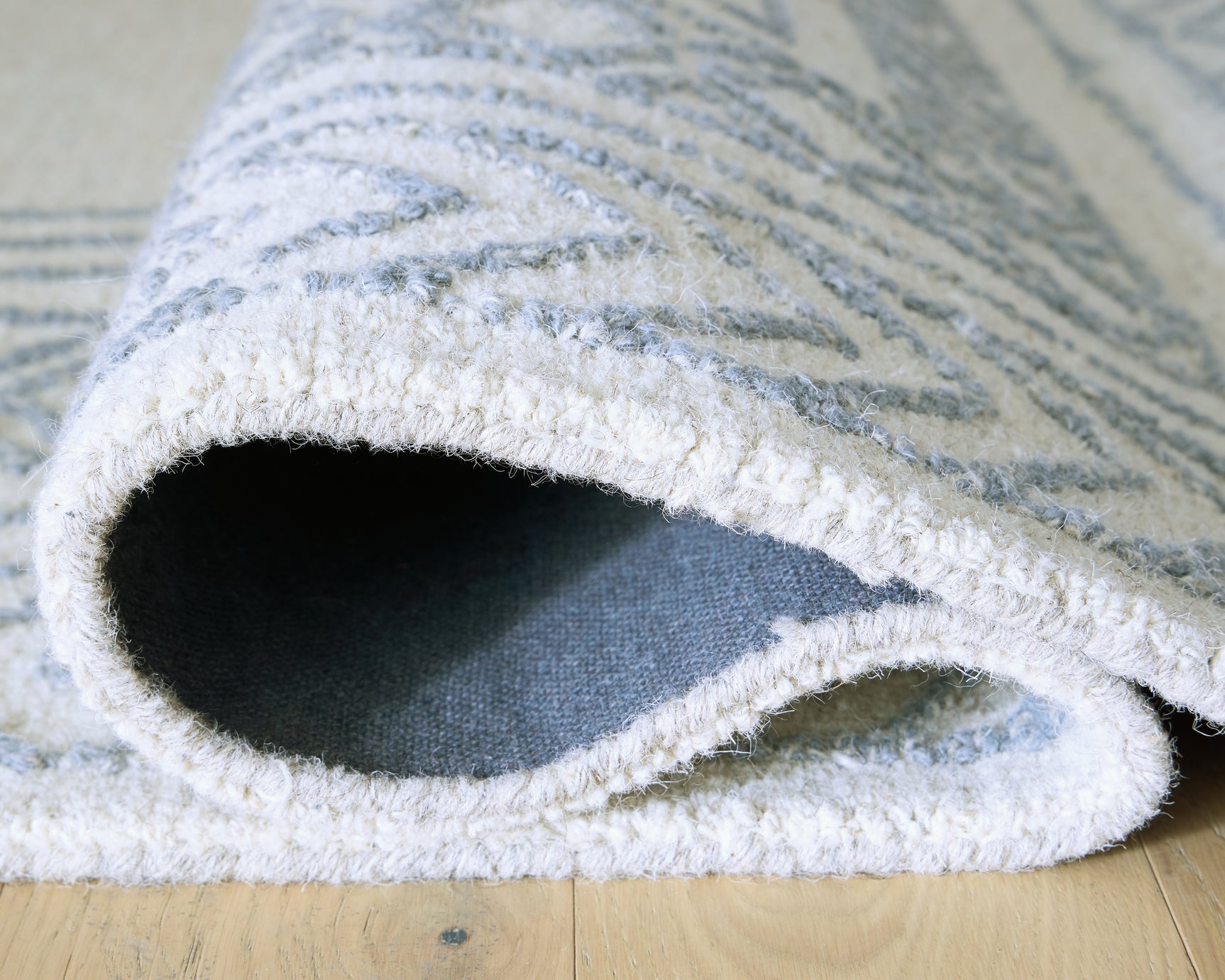 Azelhurst Blue/Ivory/Gray Medium Rug - Ornate Home
