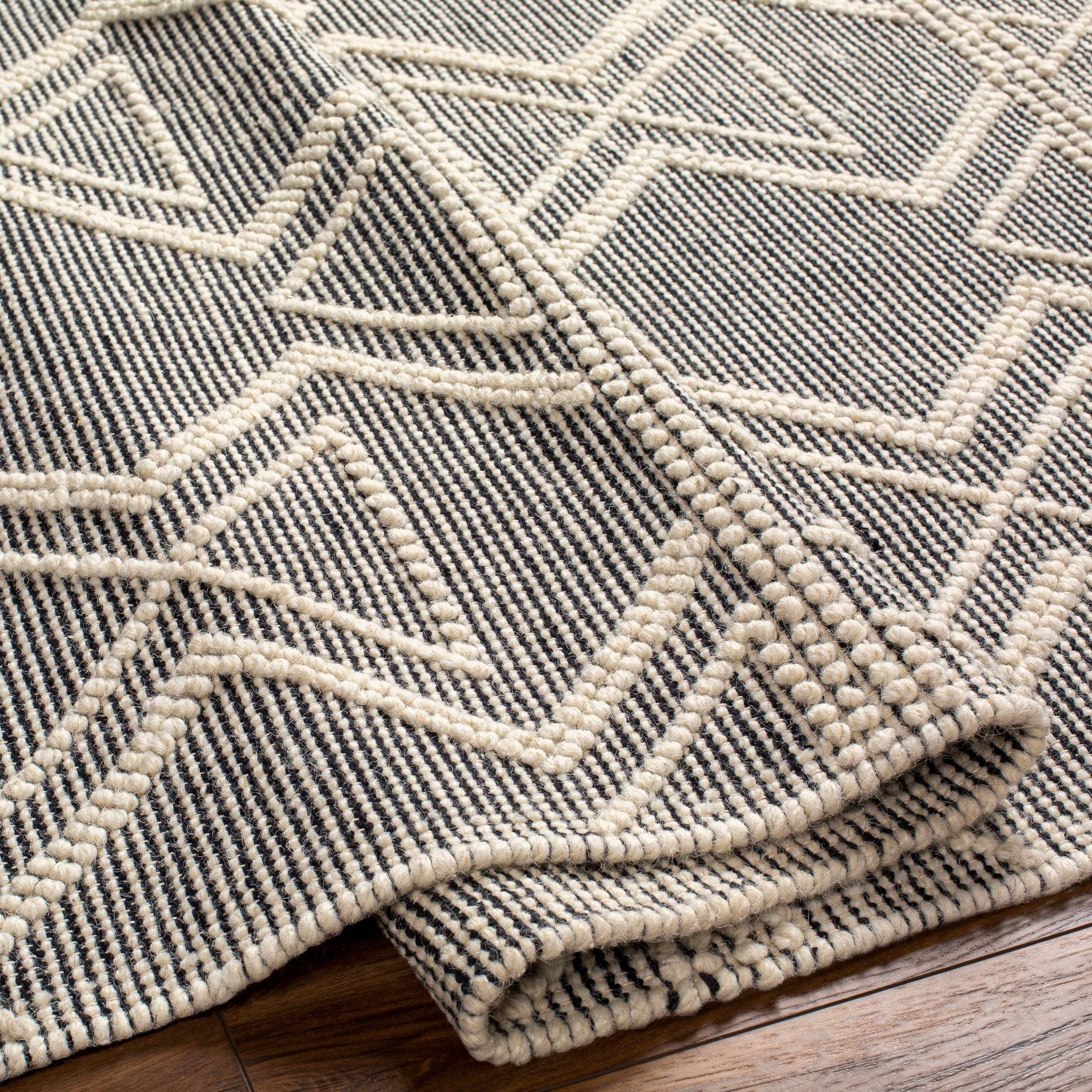 Aziel Wool Rug with Tassels - Clearance - Ornate Home