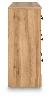 Galletyn Warm Brown Dresser