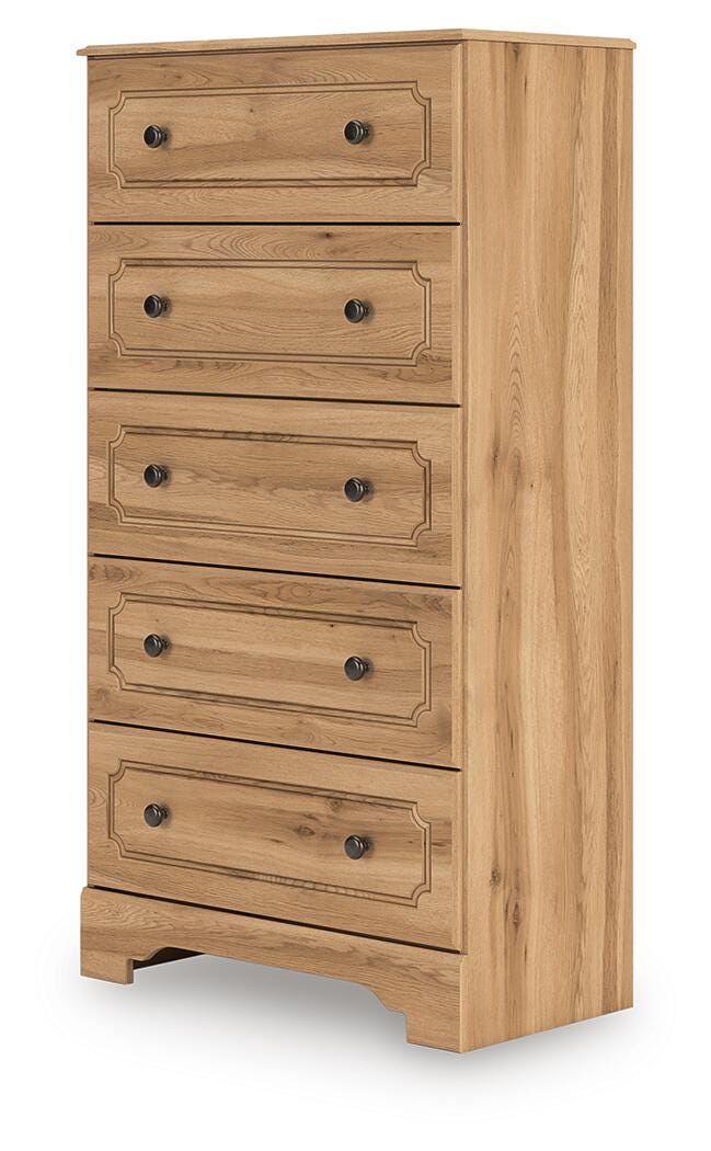 Galletyn Warm Brown Chest of Drawers