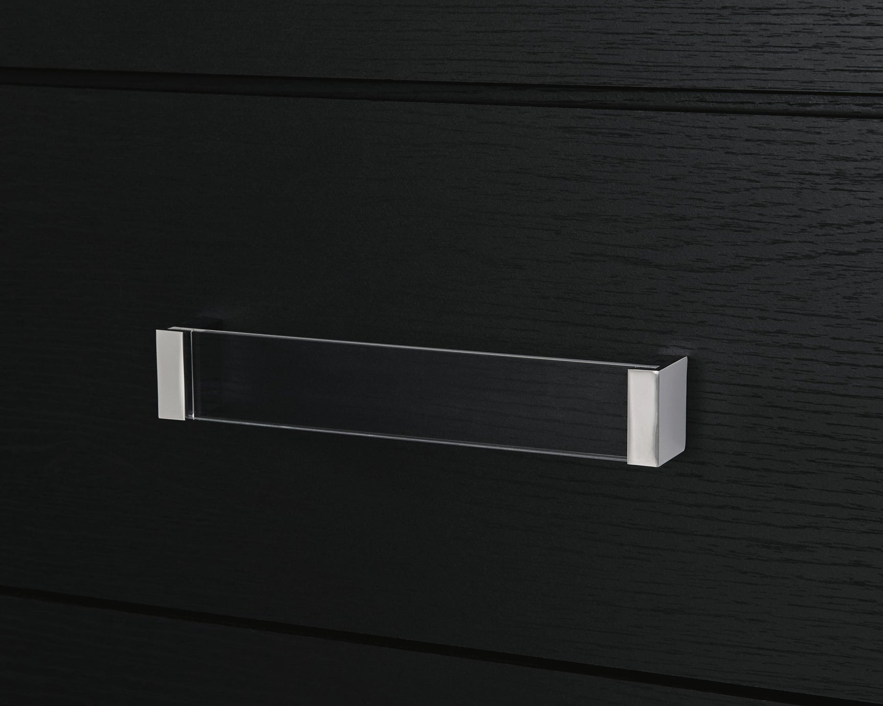 Maeling Black Six Drawer Dresser (Online Special Price)