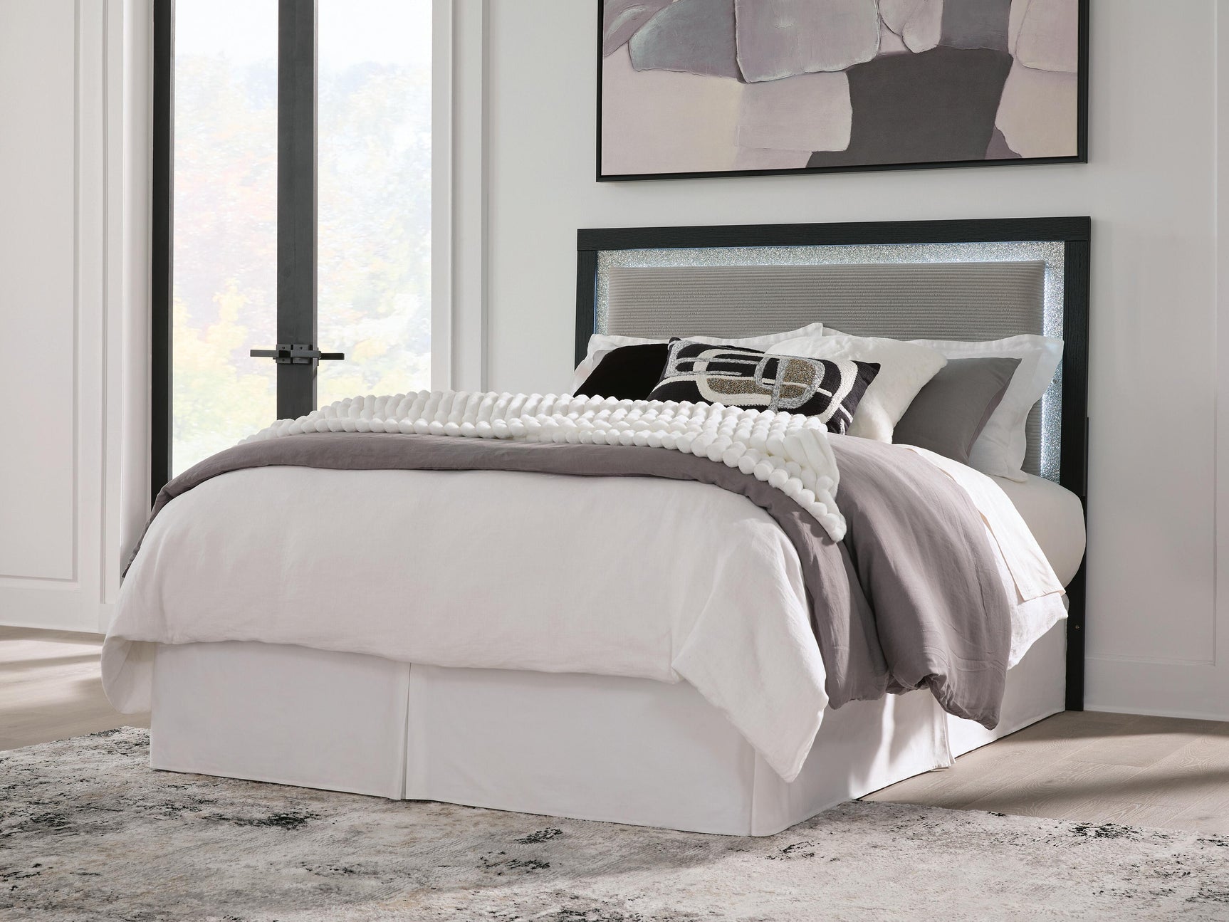 Maeling Black/Gray Queen UPH Panel Headboard (Online Special Price)