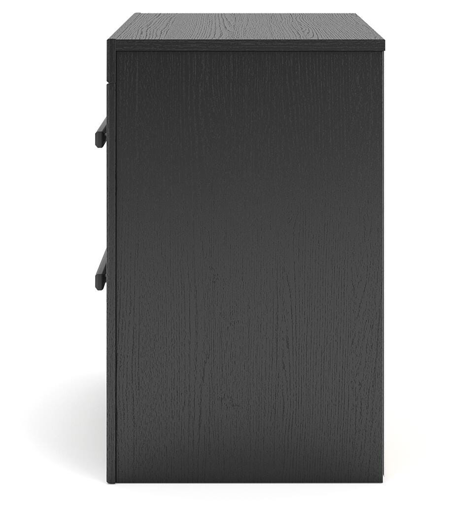Broachmyn Black Dresser and 2 Nightstands