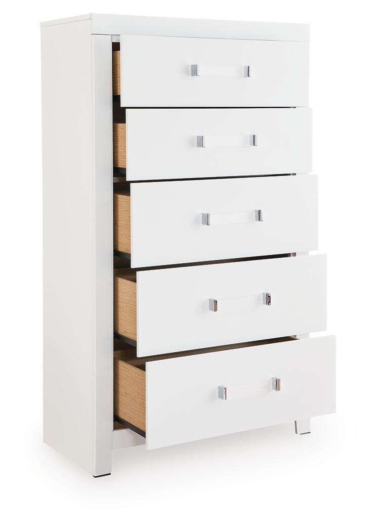 Raechalla White Chest of Drawers