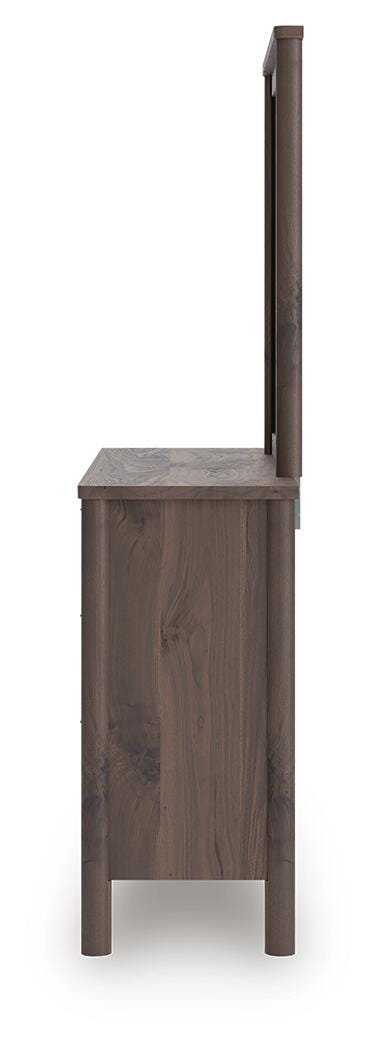 Pamytta Brown Queen Panel Bed, Dresser, Mirror and Nightstand