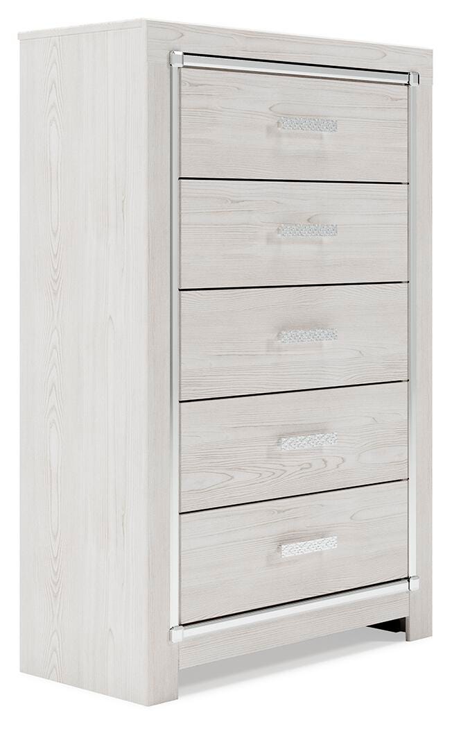 Altyra White Full Panel Bed, Dresser, Chest and 2 Nightstands