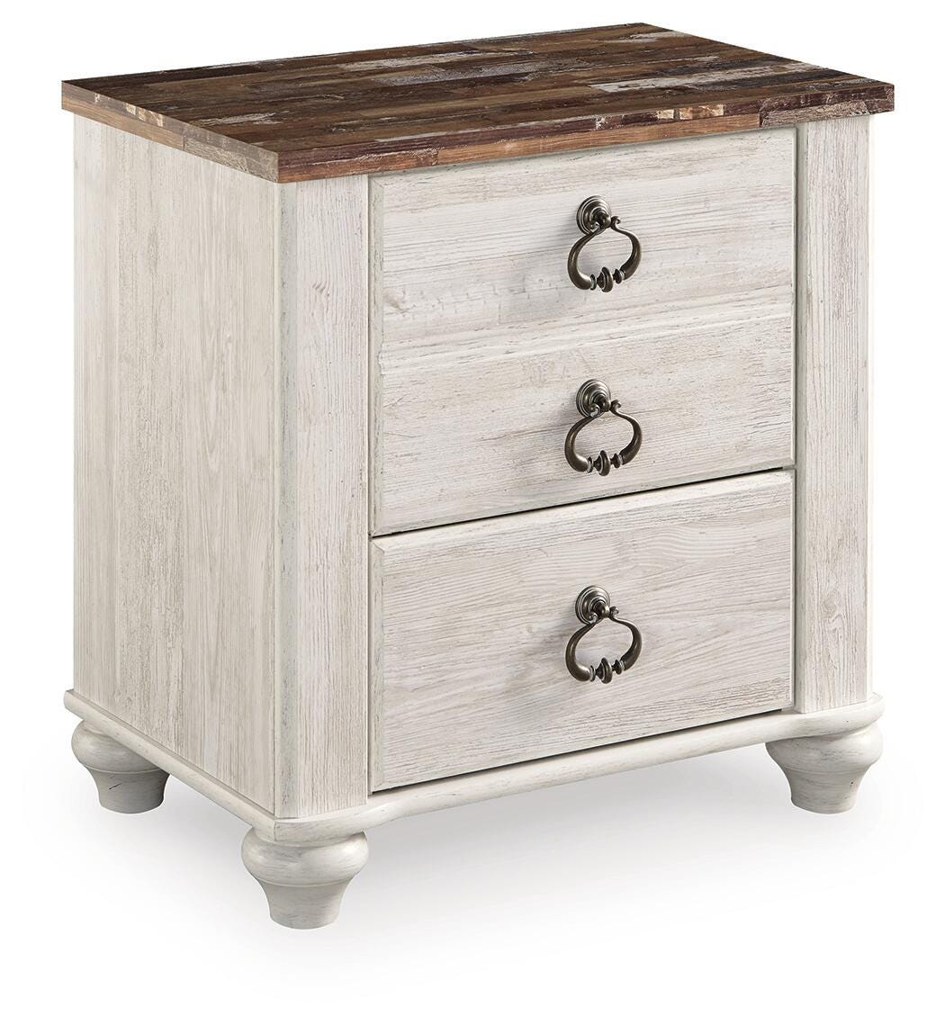 Willowton Whitewash Queen Sleigh Bed, Chest and Nightstand