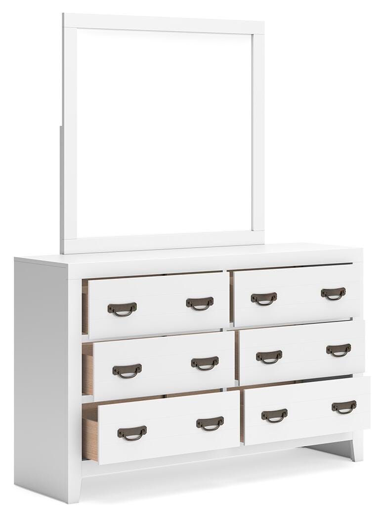 Binterglen White King Panel Bed, Dresser, Chest and 2 Nightstands