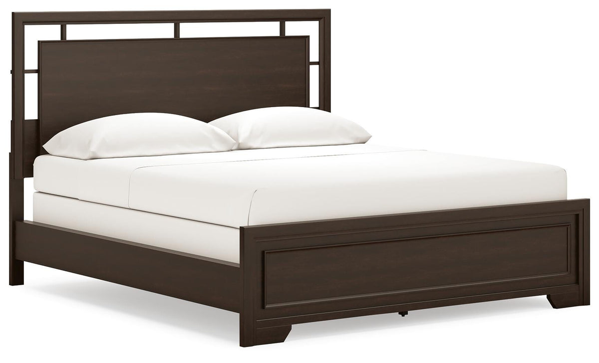 Covetown Dark Brown California King Panel Bed and 2 Nightstands