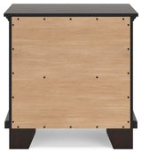 Covetown Dark Brown California King Panel Bed and 2 Nightstands