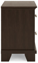 Covetown Dark Brown California King Panel Bed and 2 Nightstands