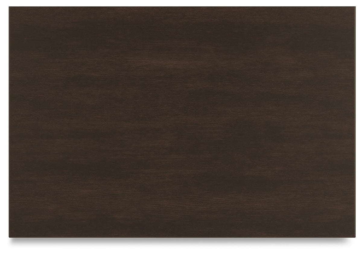 Covetown Dark Brown California King Panel Bed and 2 Nightstands
