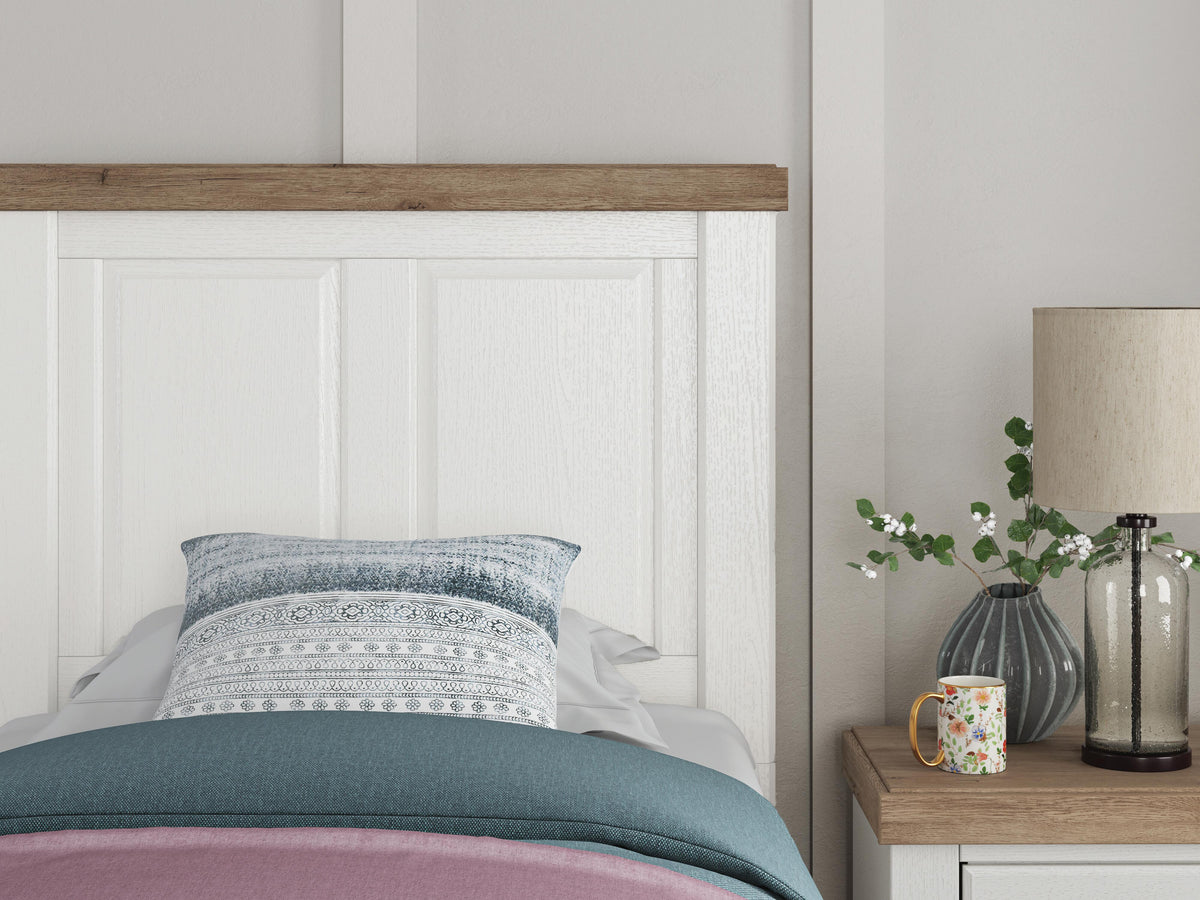Savonport White/Brown Twin Panel Bed with Storage