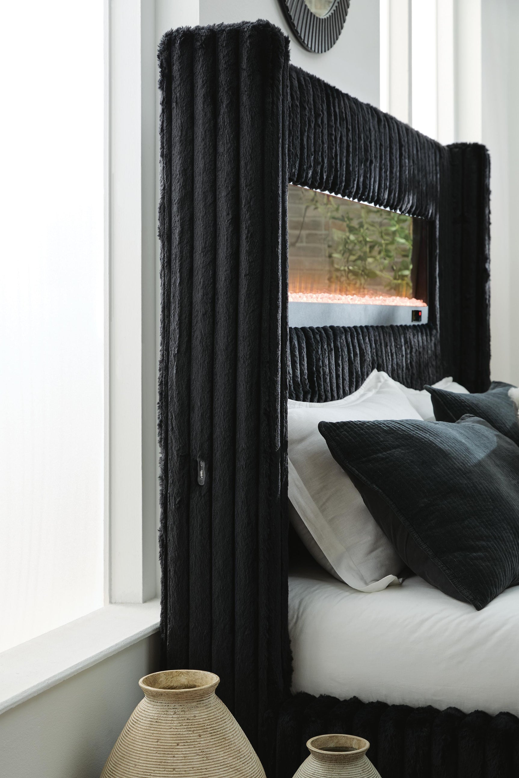 Agrander Black Queen Upholstered Bed with Fireplace and Wireless Audio