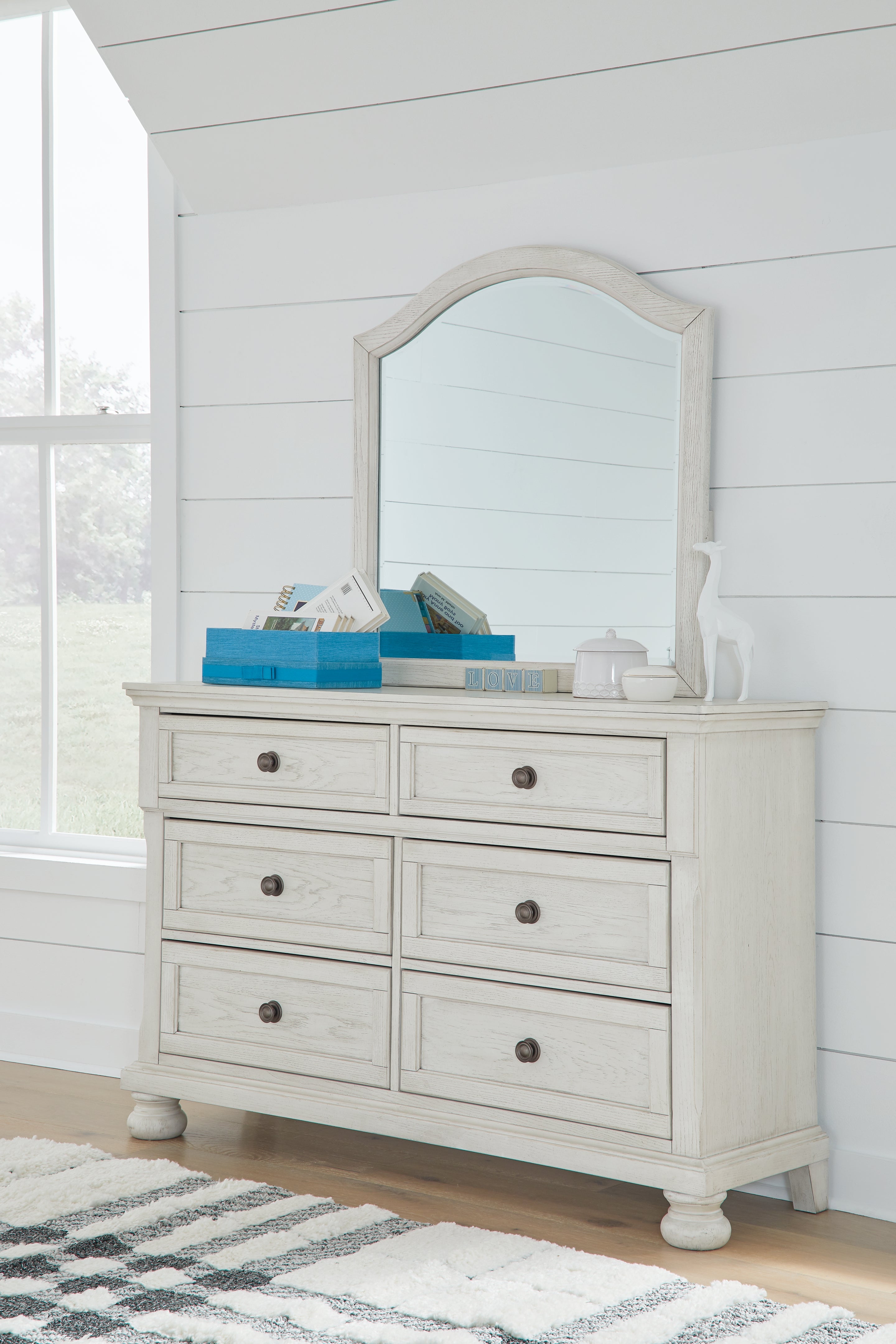 Robbinsdale Antique White Dresser and Mirror - Ornate Home