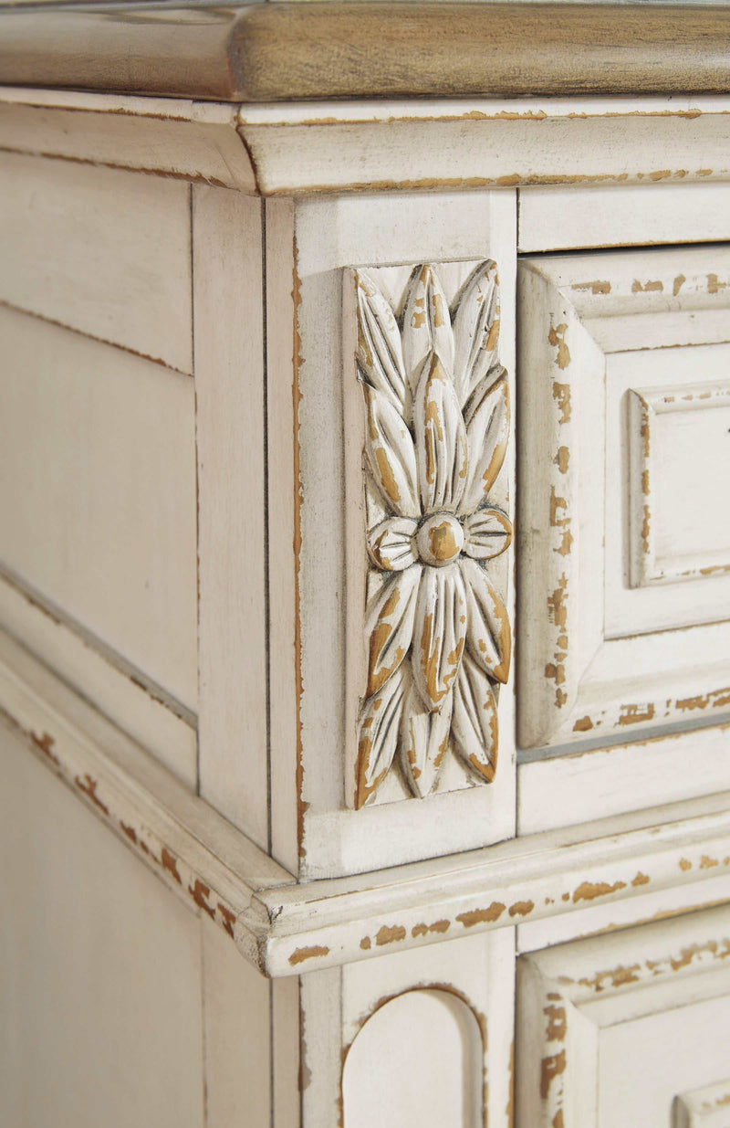 Realyn Mirrored Dresser w/ 7 Drawer - Ornate Home