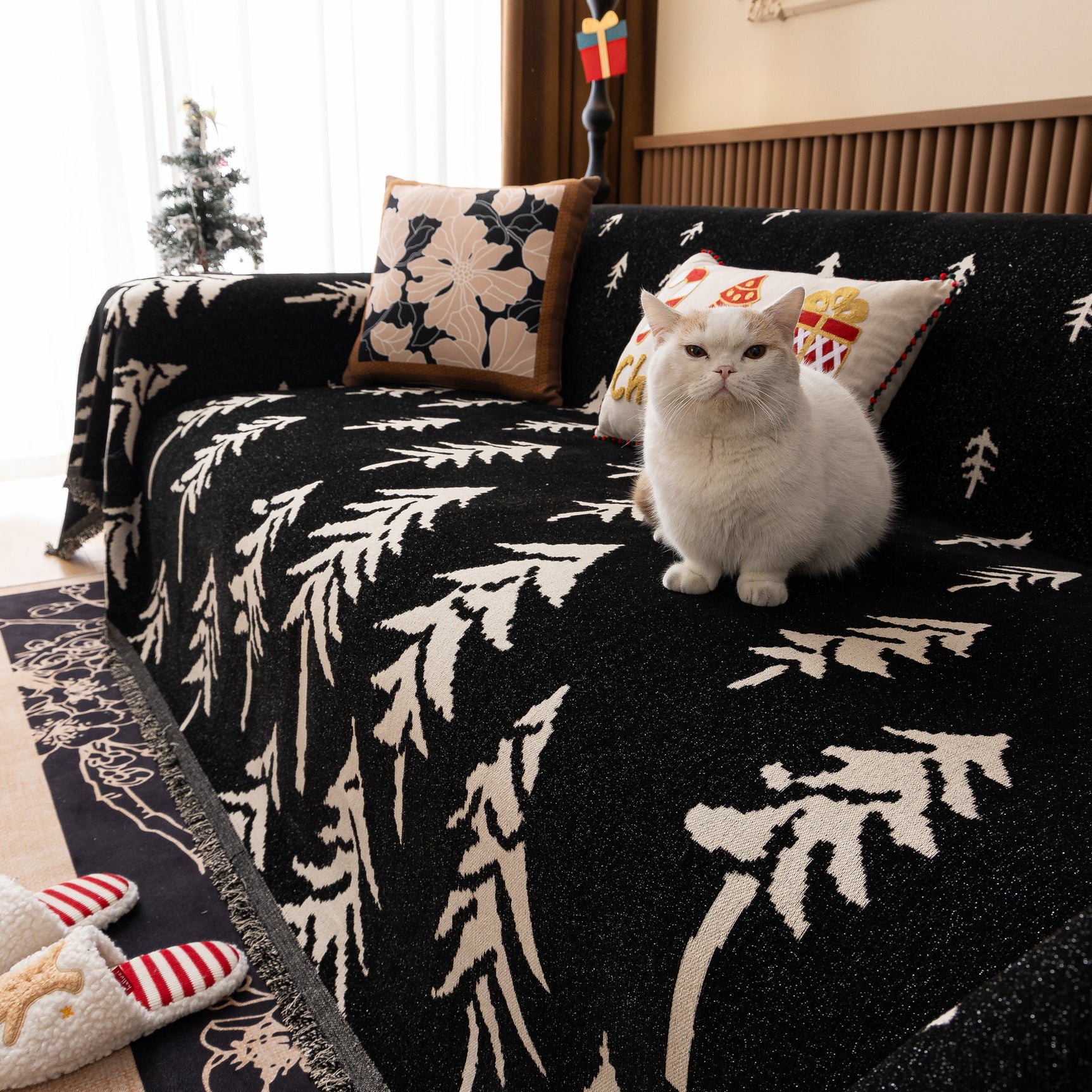 Modern Couch Covers for Couches Large Decorative Throw Blanket with Tassels for Couch