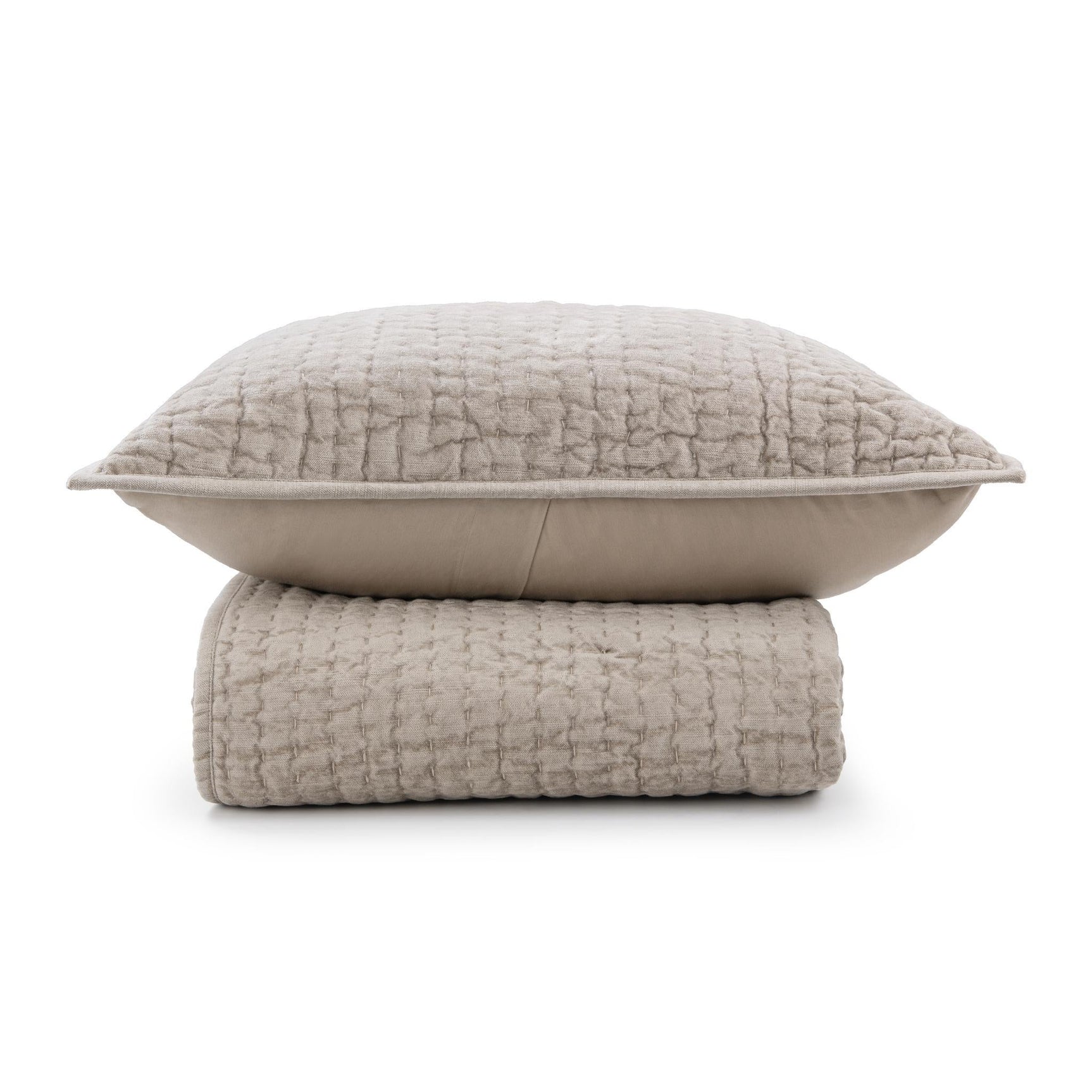 Bari Pebble Velvet Quilt Collection
