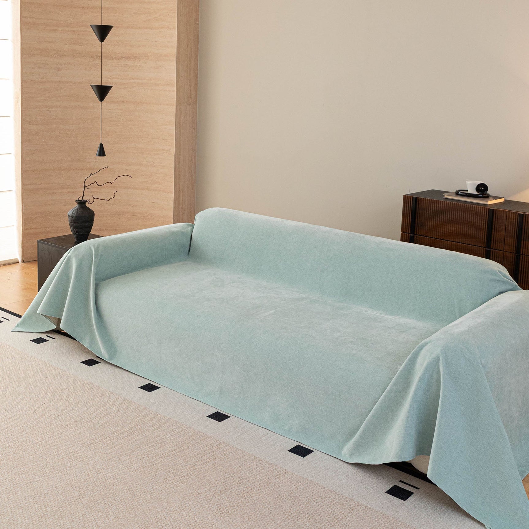 Luxury Pet Friendly Couch Cover, Non-Slip Furniture Protector Blanket for Pets, Kids