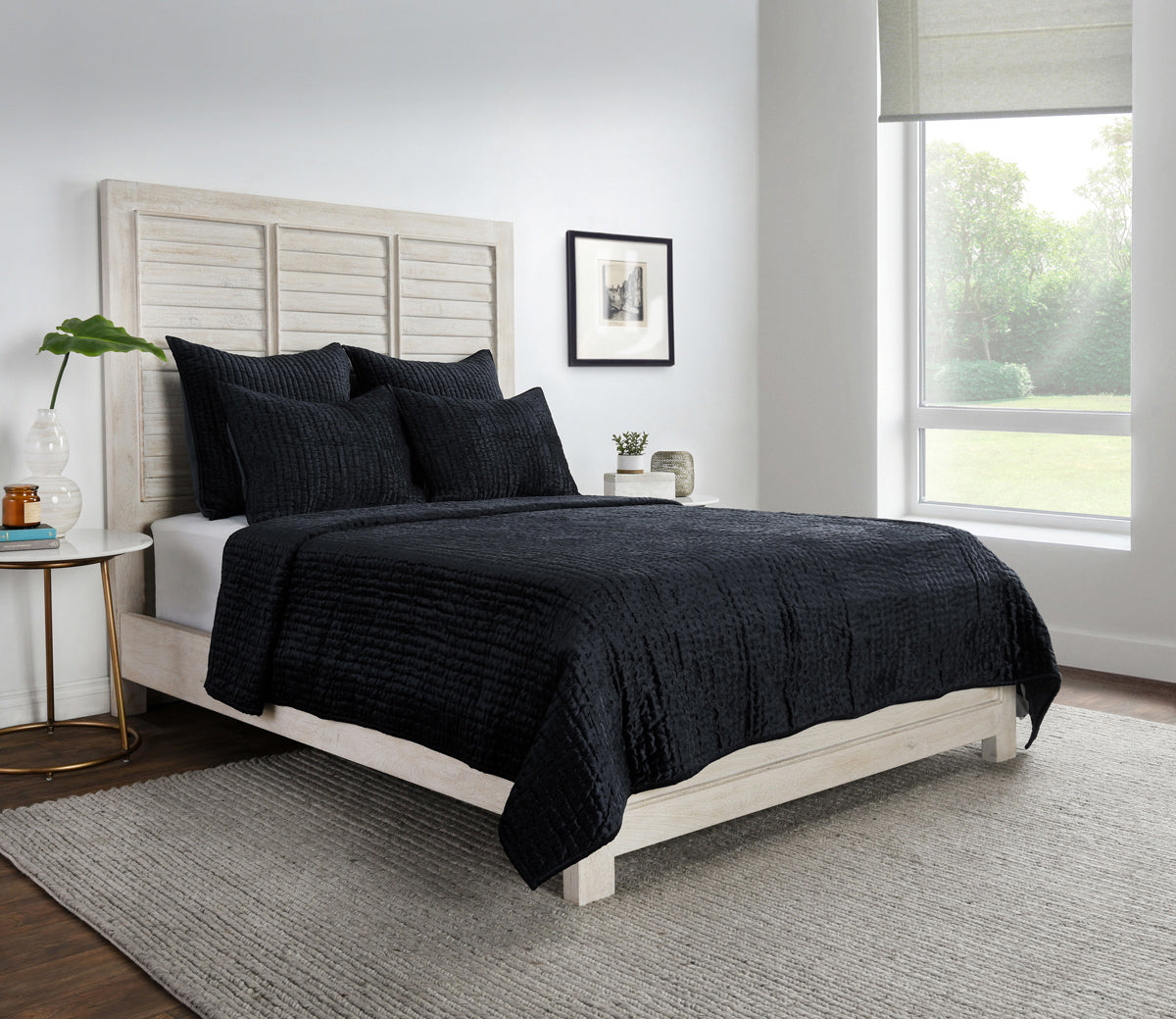 Bari Onyx Velvet Quilt Collection - Ornate Home