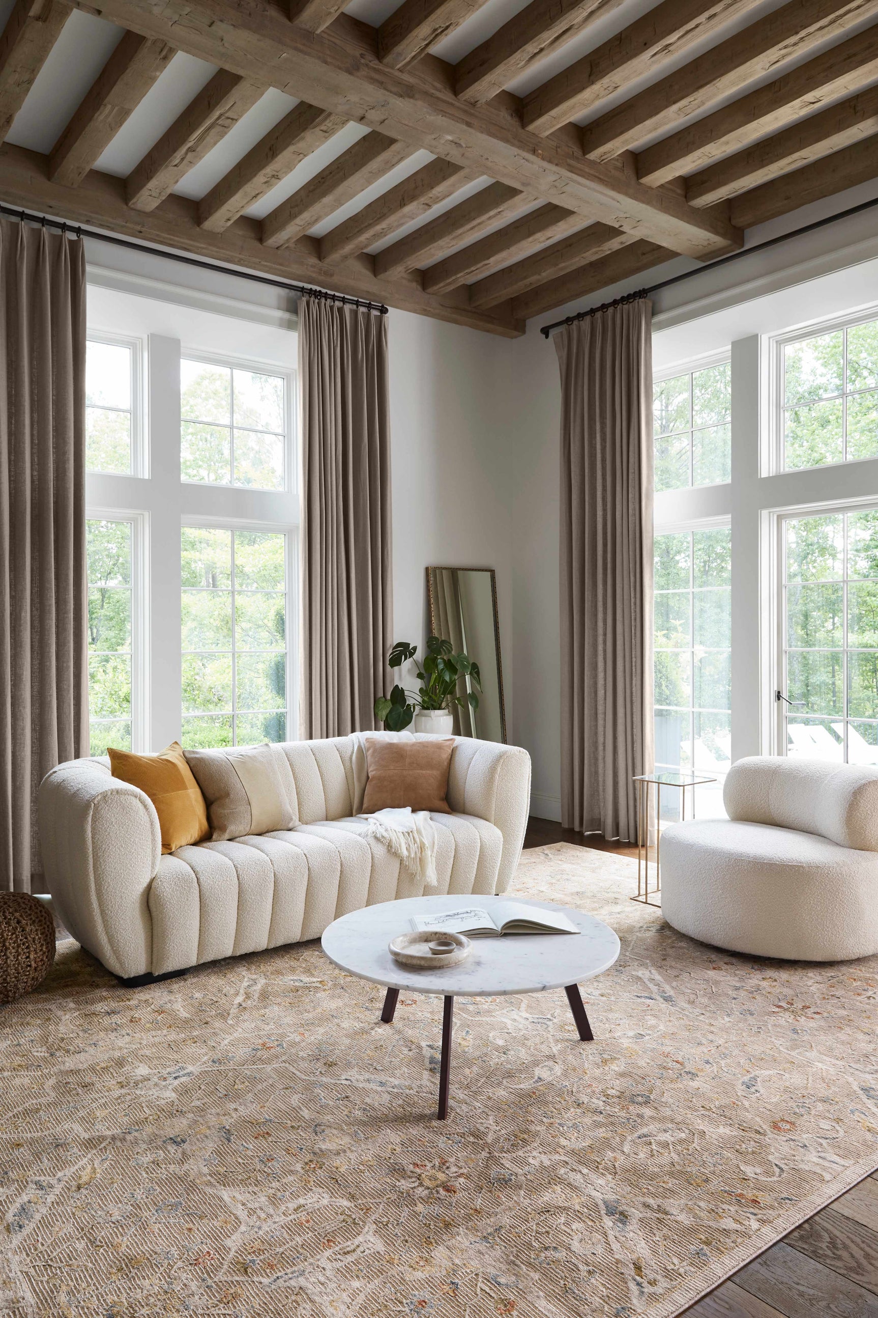 Barneyside Luxe Area Rug - Ornate Home