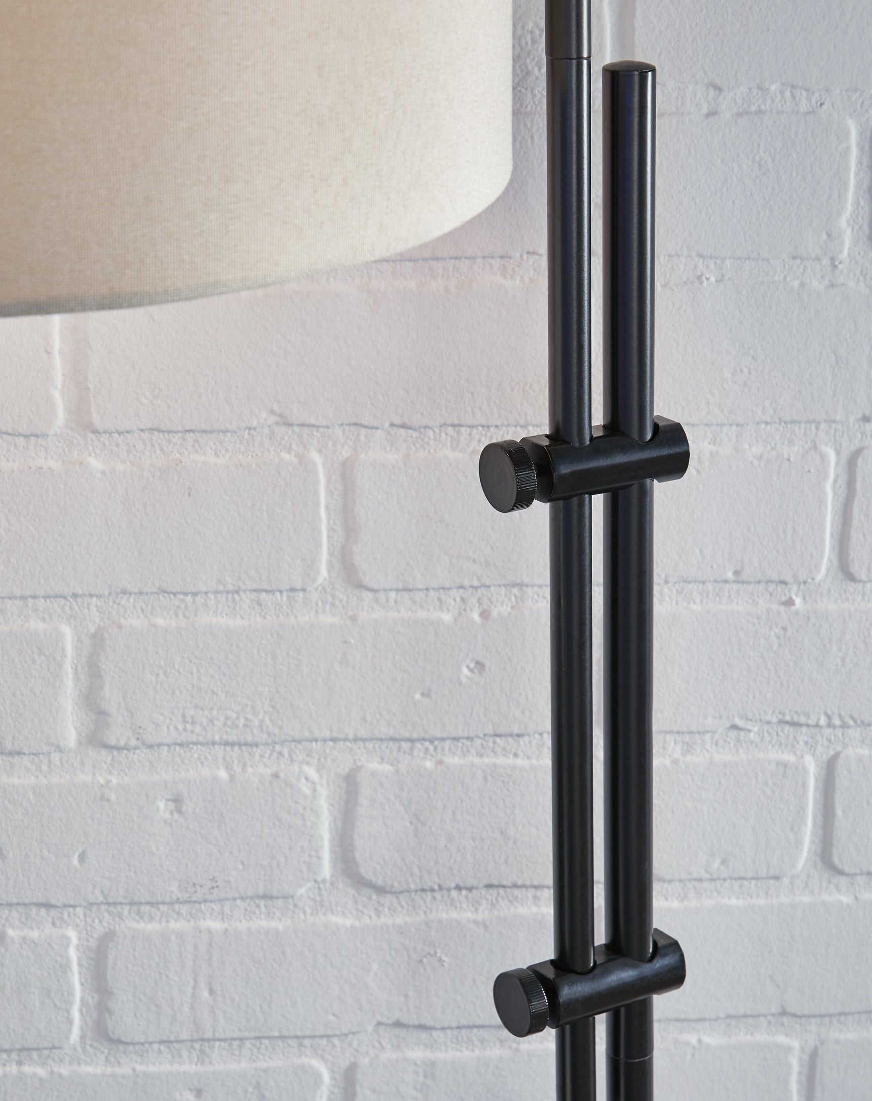 Baronvale Black Floor Lamp - Ornate Home