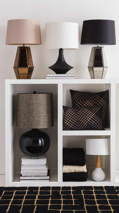 Baugo White Ceramic Table Lamp - Ornate Home