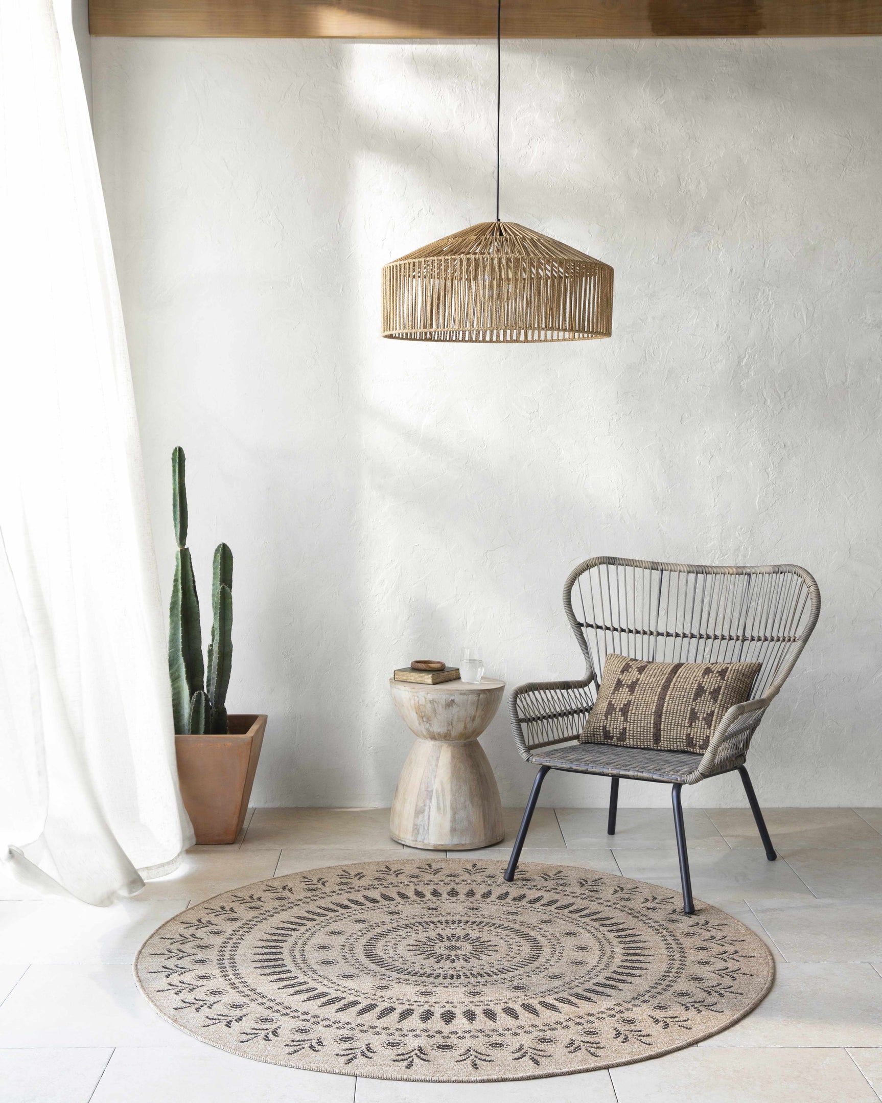 Beata Round Faux Jute Outdoor Rug - Clearance - Ornate Home