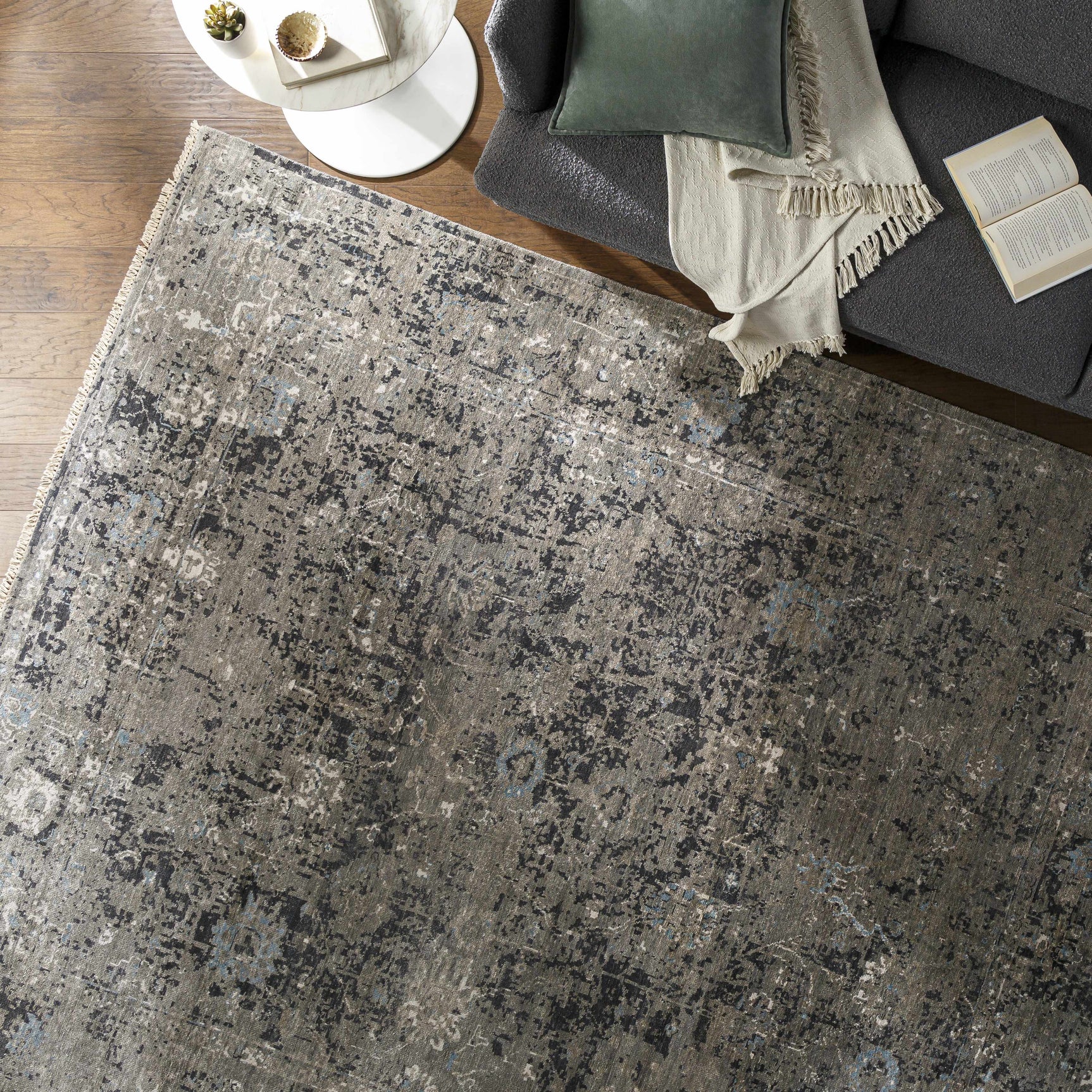 Becerril Premium Rug - Clearance - Ornate Home