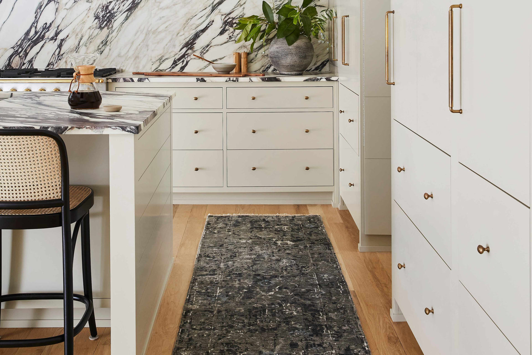 Becerril Premium Rug - Clearance - Ornate Home