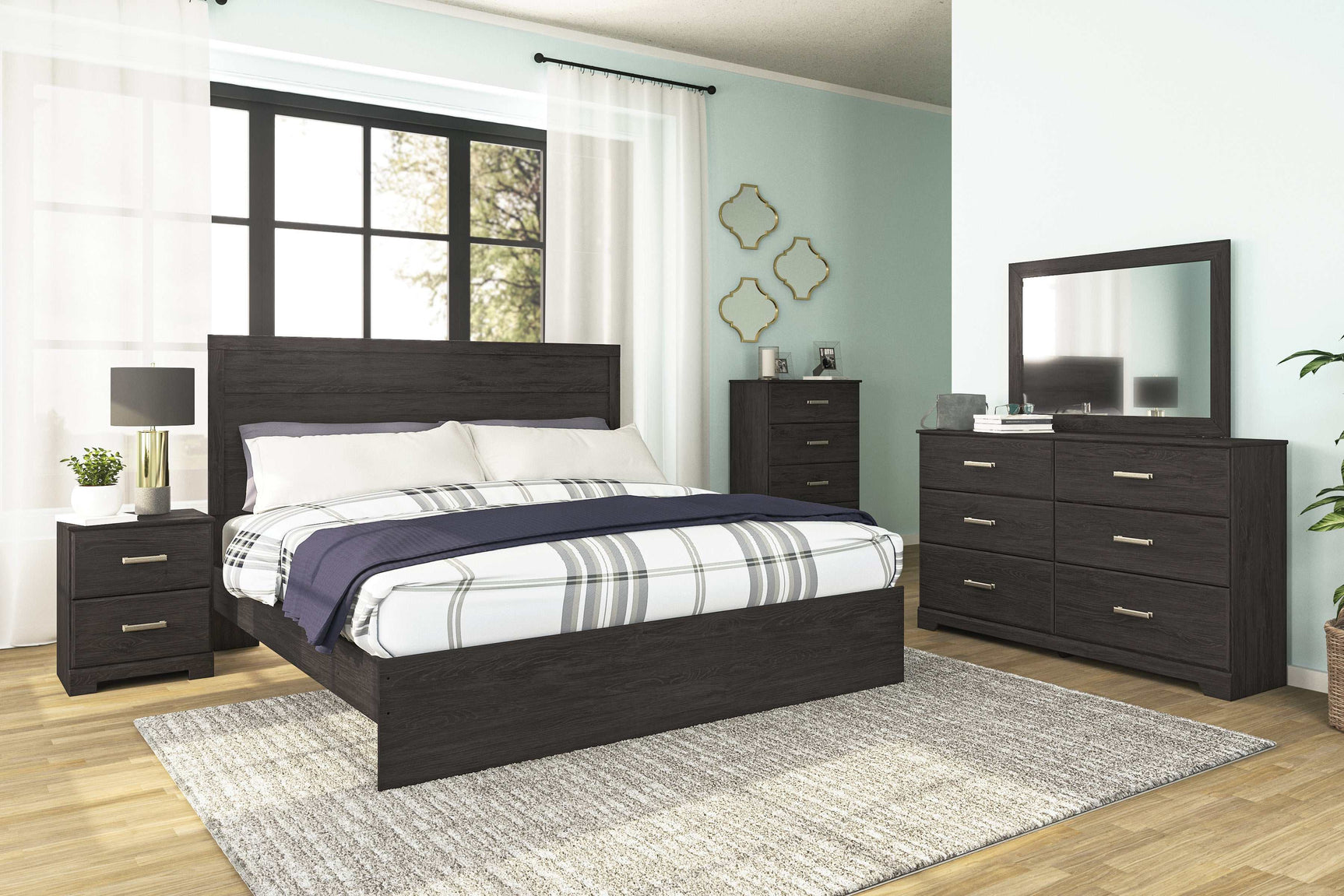 Belachime Black King Panel Bed - Ornate Home