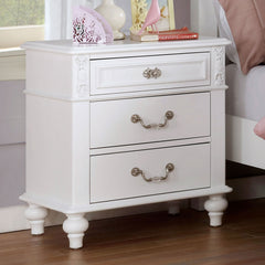 Belva White 4 Pc. Full Bedroom Set - Ornate Home